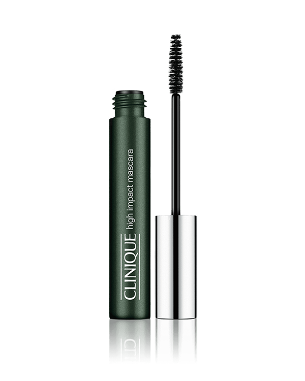 High Impact Mascara, Des cils étoffés, allongés et sublimés pour un regard spectaculaire.